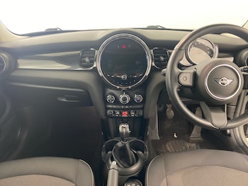 Used MINI Hatch 2021 for sale - 76640880: Photo