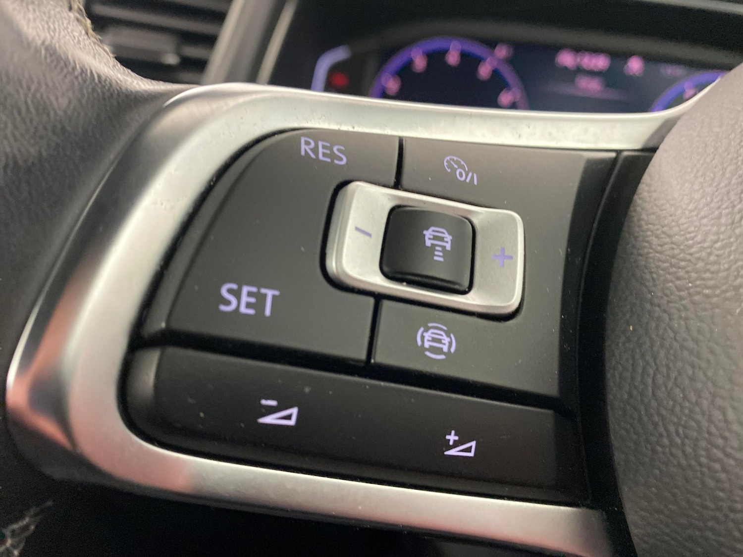 Used Volkswagen T-Roc 2021 for sale - 77988638: Photo 18