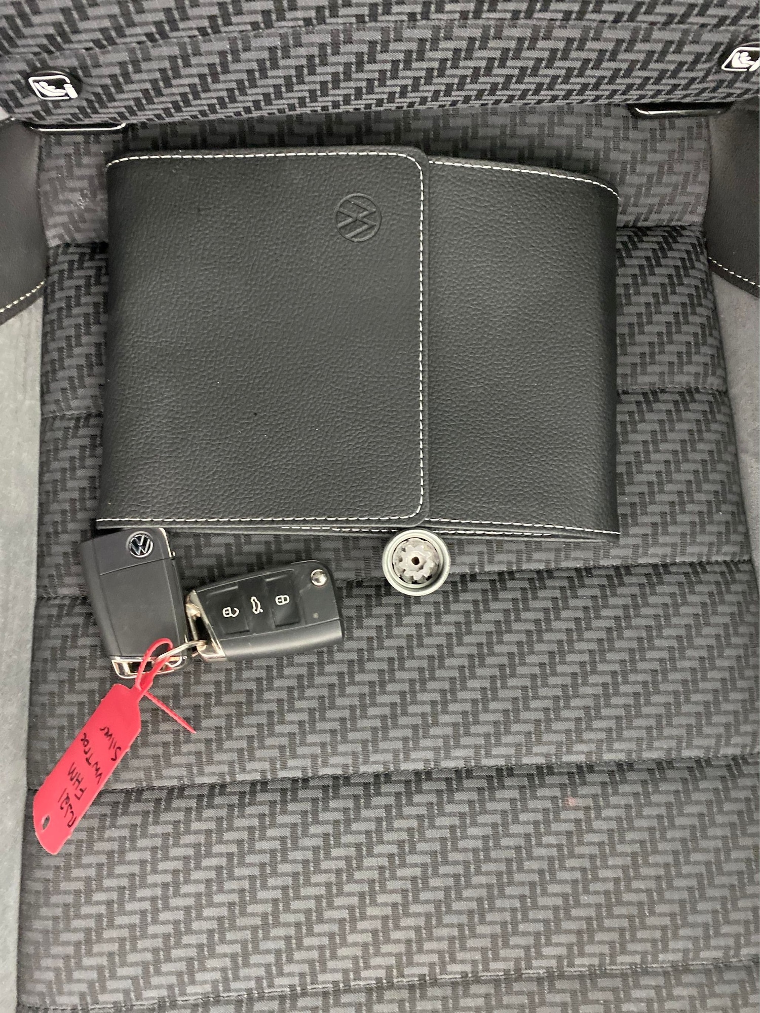 Used Volkswagen T-Roc 2021 for sale - 77988638: Photo 24