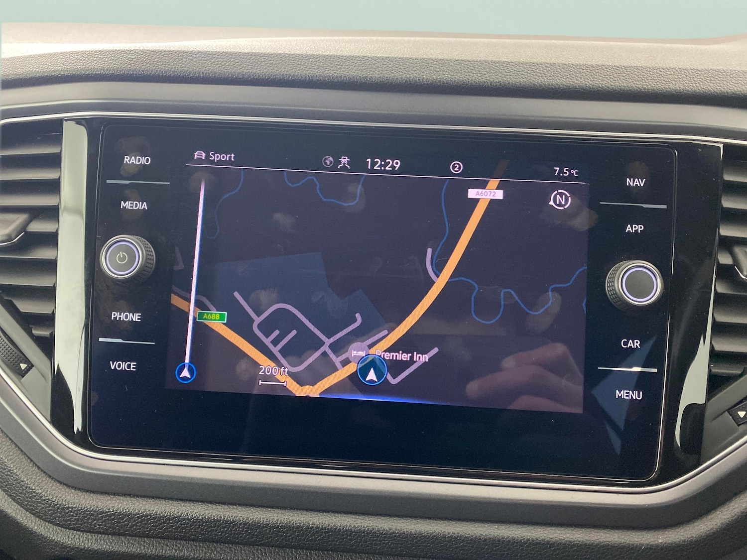 Used Volkswagen T-Roc 2021 for sale - 77988638: Photo 5