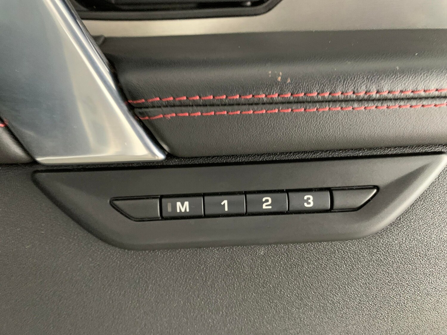 Used Land Rover Discovery Sport 2022 for sale - 77513960: Photo 30