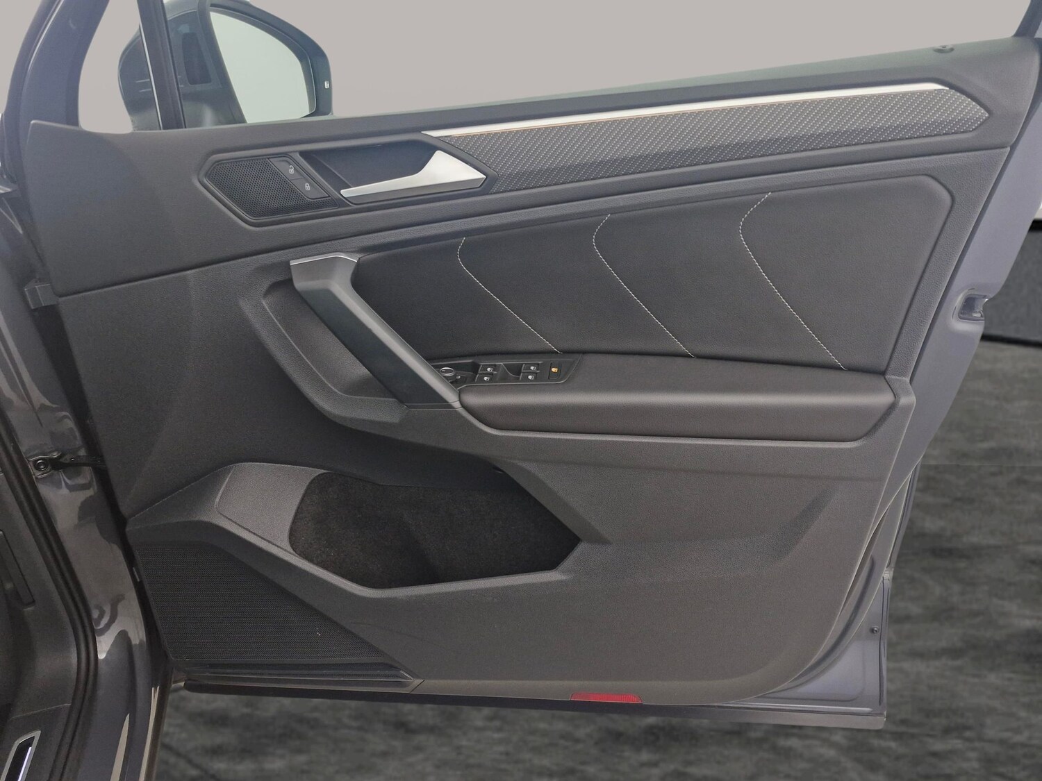 Used Volkswagen Tiguan 2023 for sale - 78159676: Photo 29