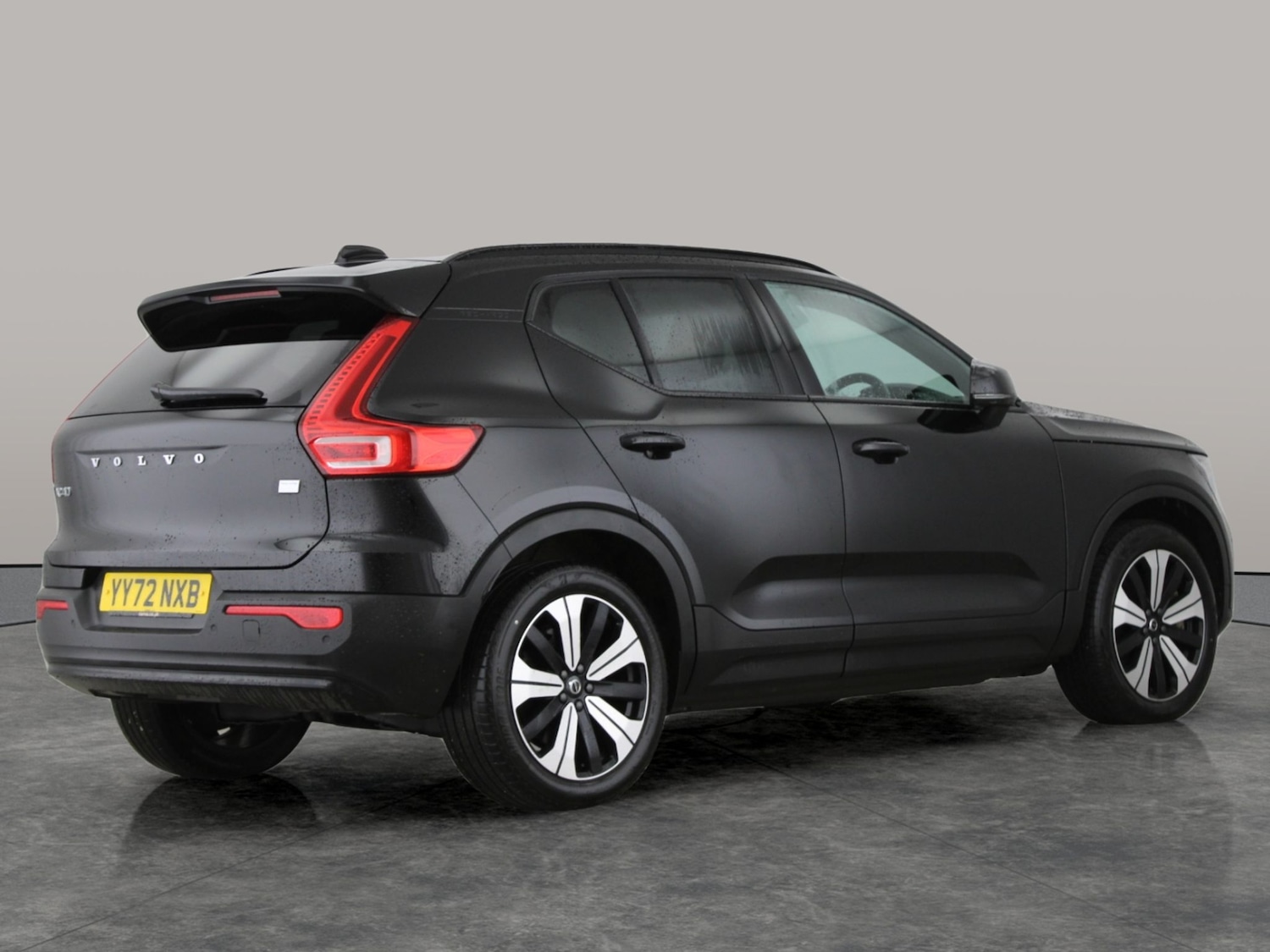Used Volvo XC40 2022 for sale - 77340115: Photo 9