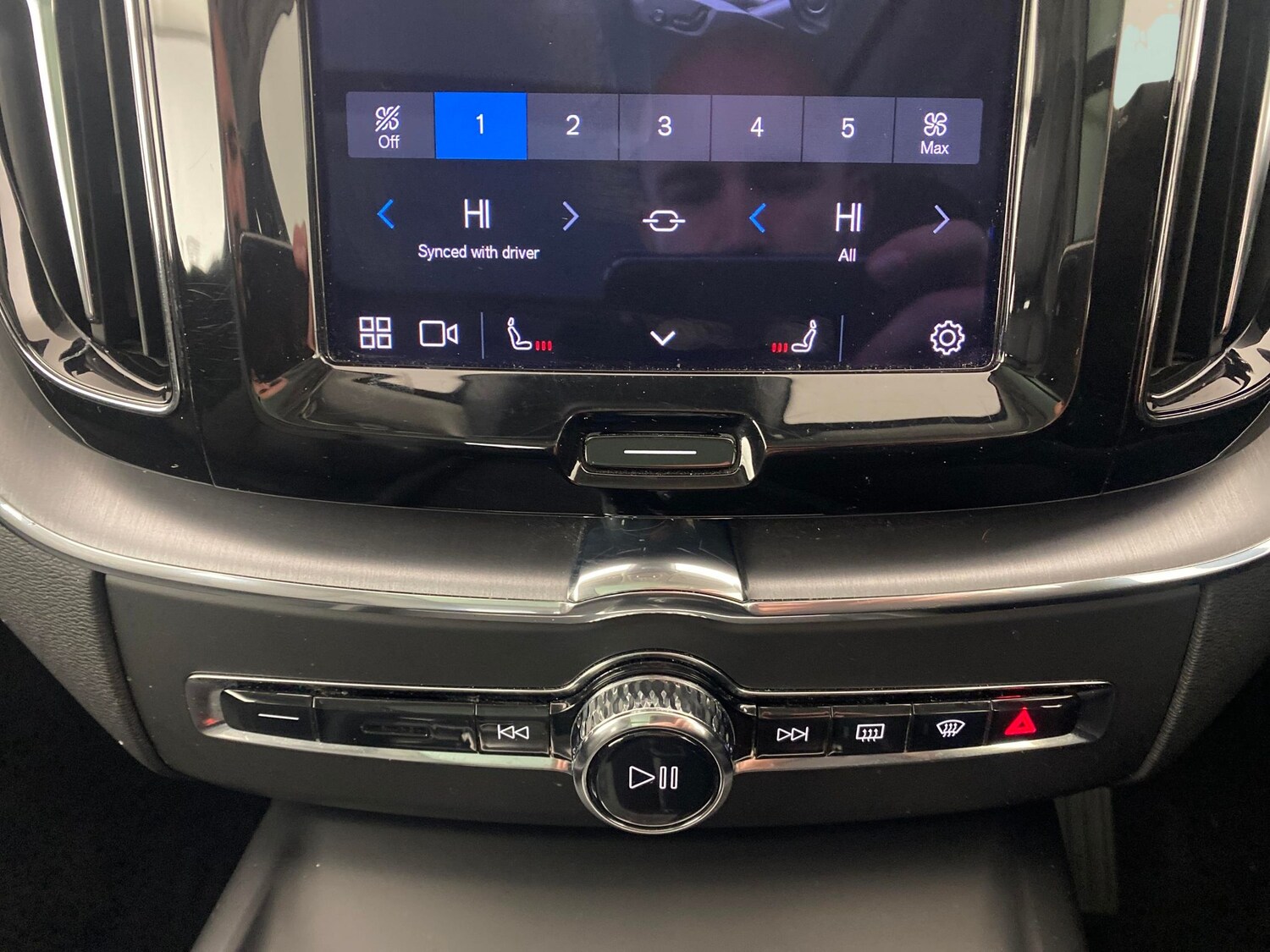 Used Volvo XC60 2021 for sale - 77555707: Photo 17