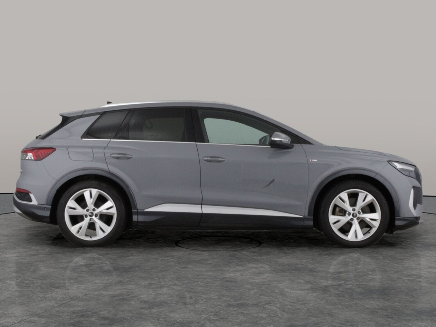 Used Audi Q4 e-tron 2022 for sale - 77638348: Photo 9