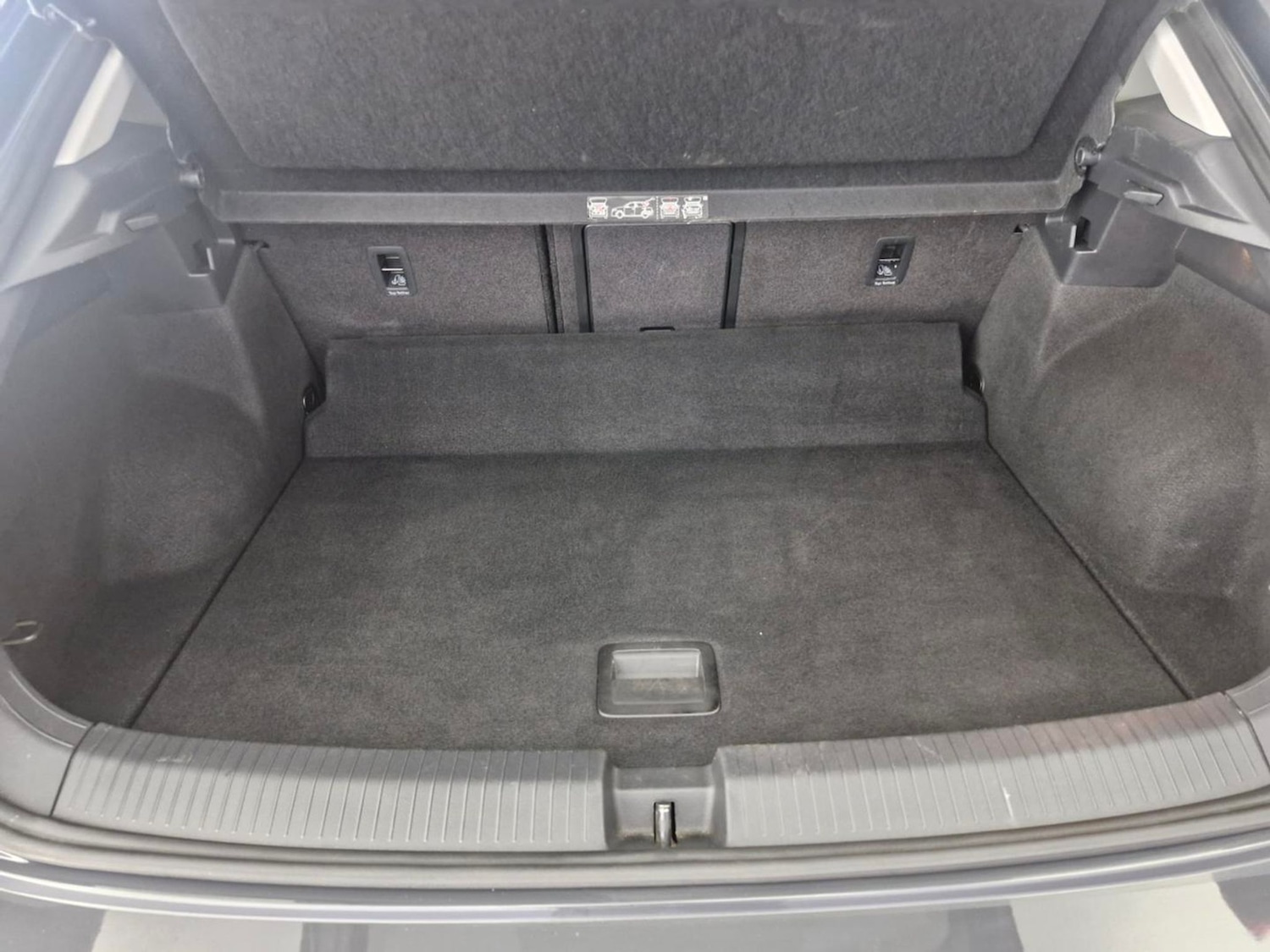 Used Volkswagen T-Roc 2020 for sale - 76274977: Photo 21