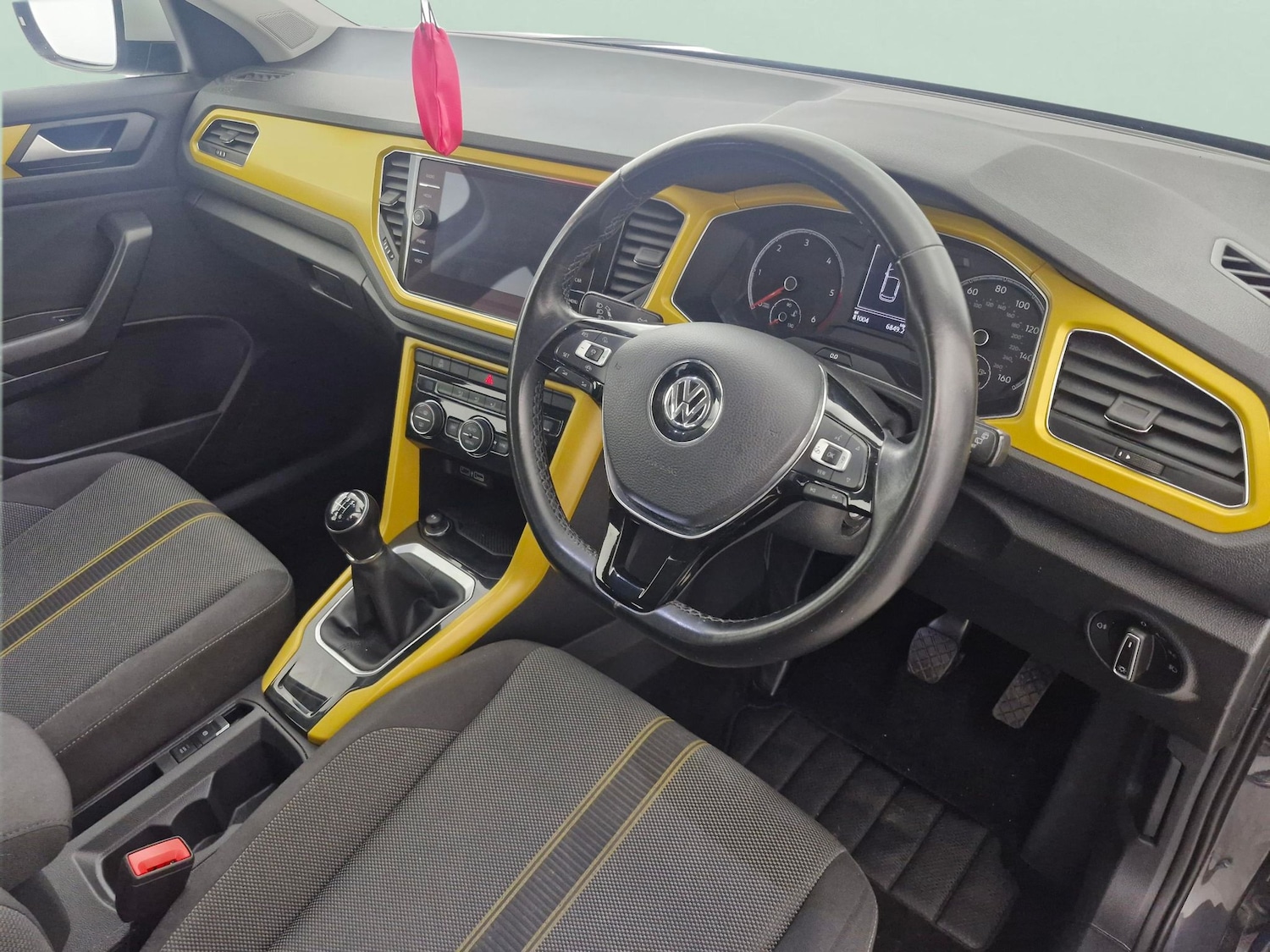 Used Volkswagen T-Roc 2020 for sale - 76274977: Photo 26