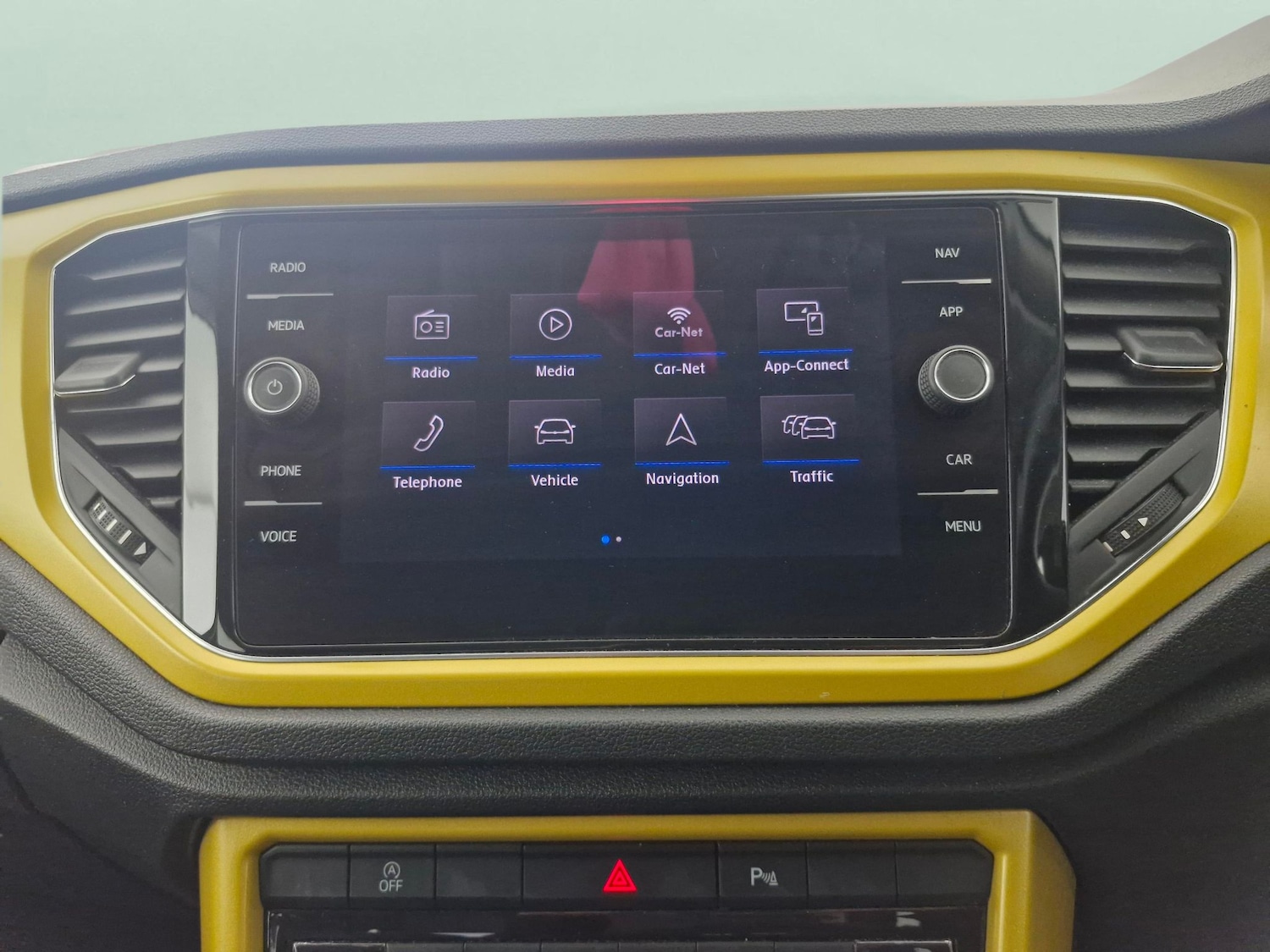 Used Volkswagen T-Roc 2020 for sale - 76274977: Photo 28