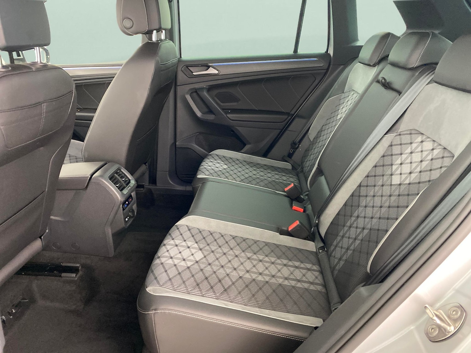 Used Volkswagen Tiguan 2020 for sale - 77635692: Photo 27