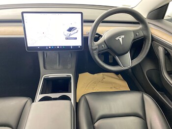 Used Tesla Model 3 undefined for sale - 77221540: Photo