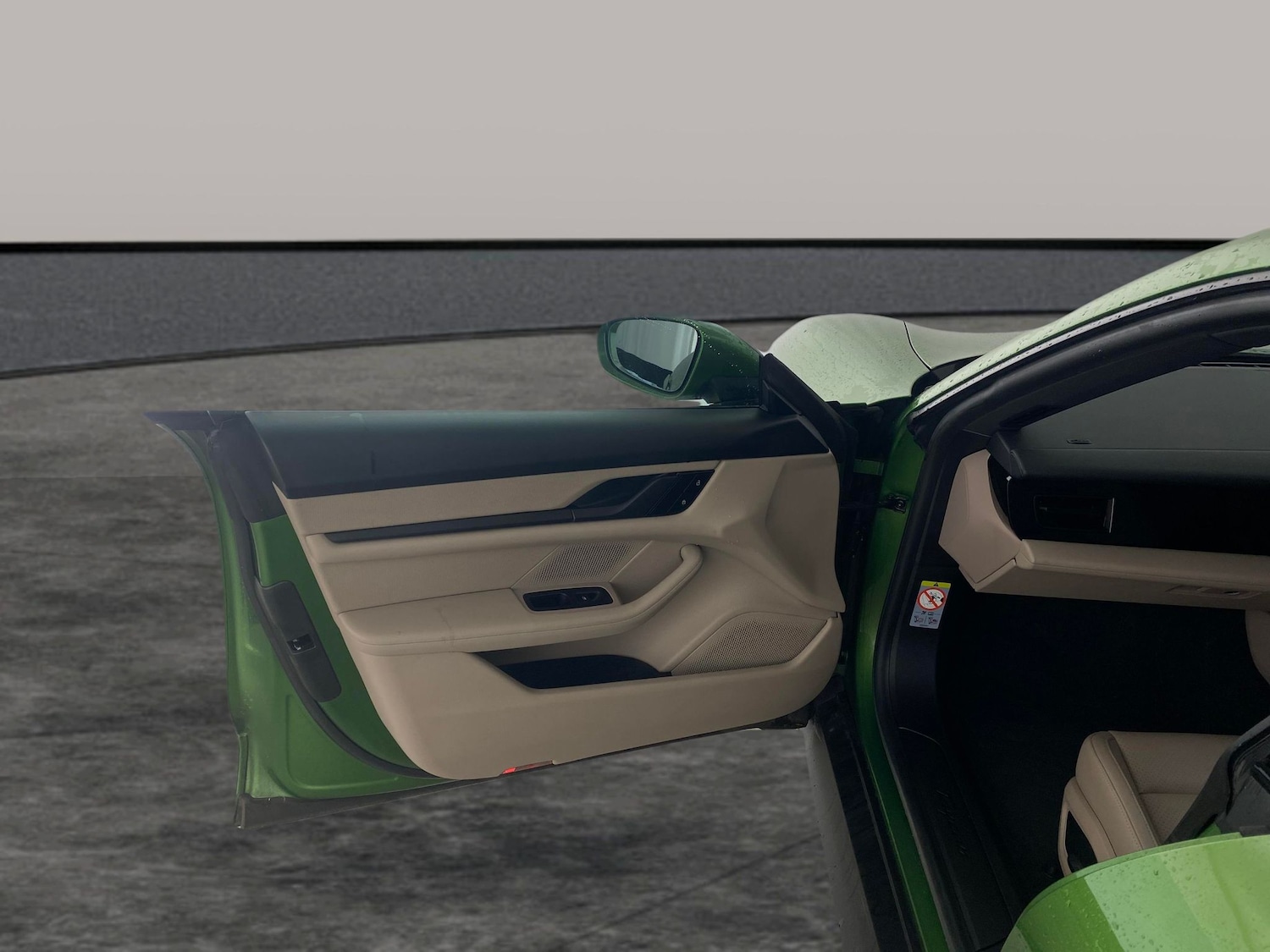 Used Porsche Taycan 2022 for sale - 77300891: Photo 23