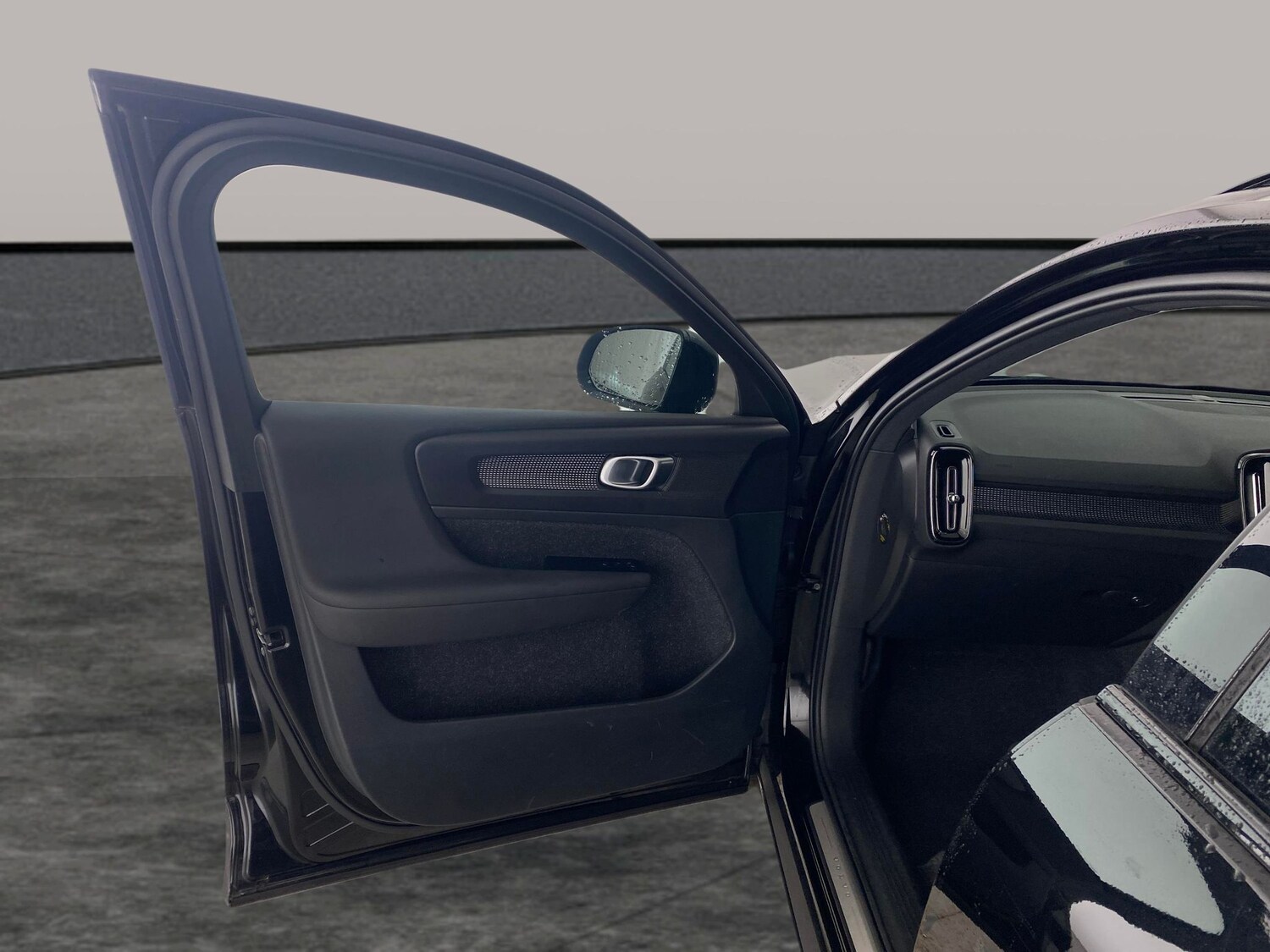 Used Volvo XC40 2020 for sale - 77674351: Photo 20