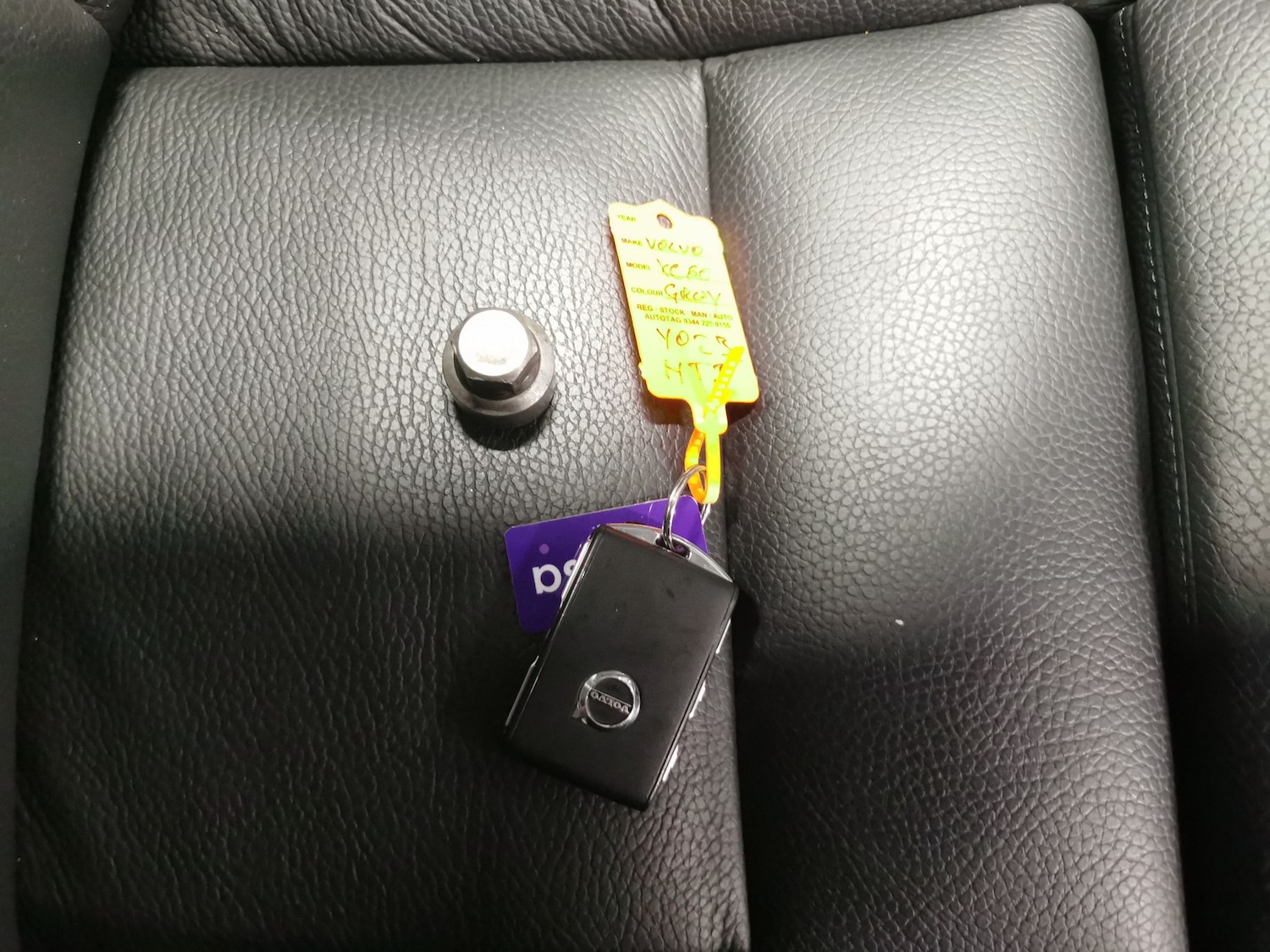 Used Volvo XC60 2023 for sale - 77340103: Photo 34