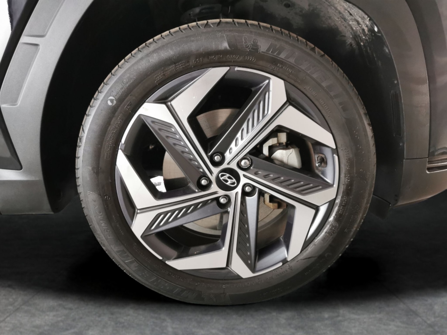 Used Hyundai TUCSON for sale - 76491910: Photo 28