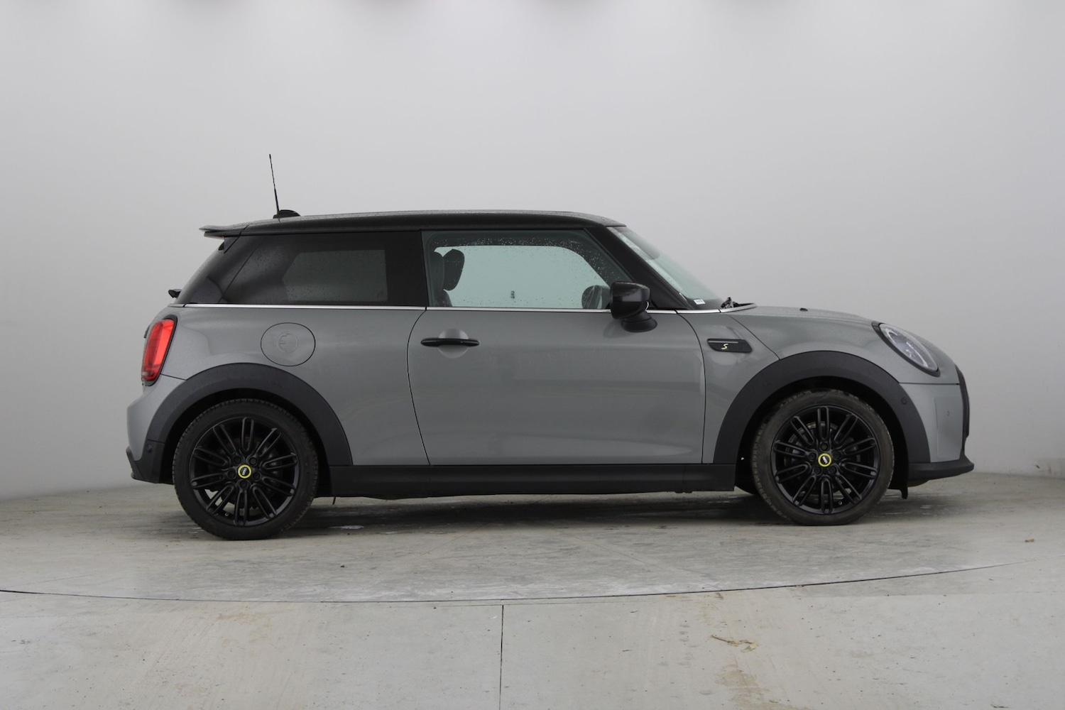 Used MINI Electric Hatch 2021 for sale - 76612400: Photo 10