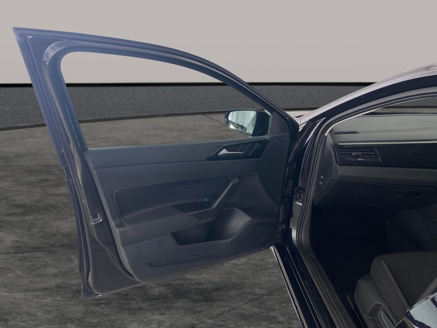 Used Volkswagen Polo 2022 for sale - 76892663: Photo 19