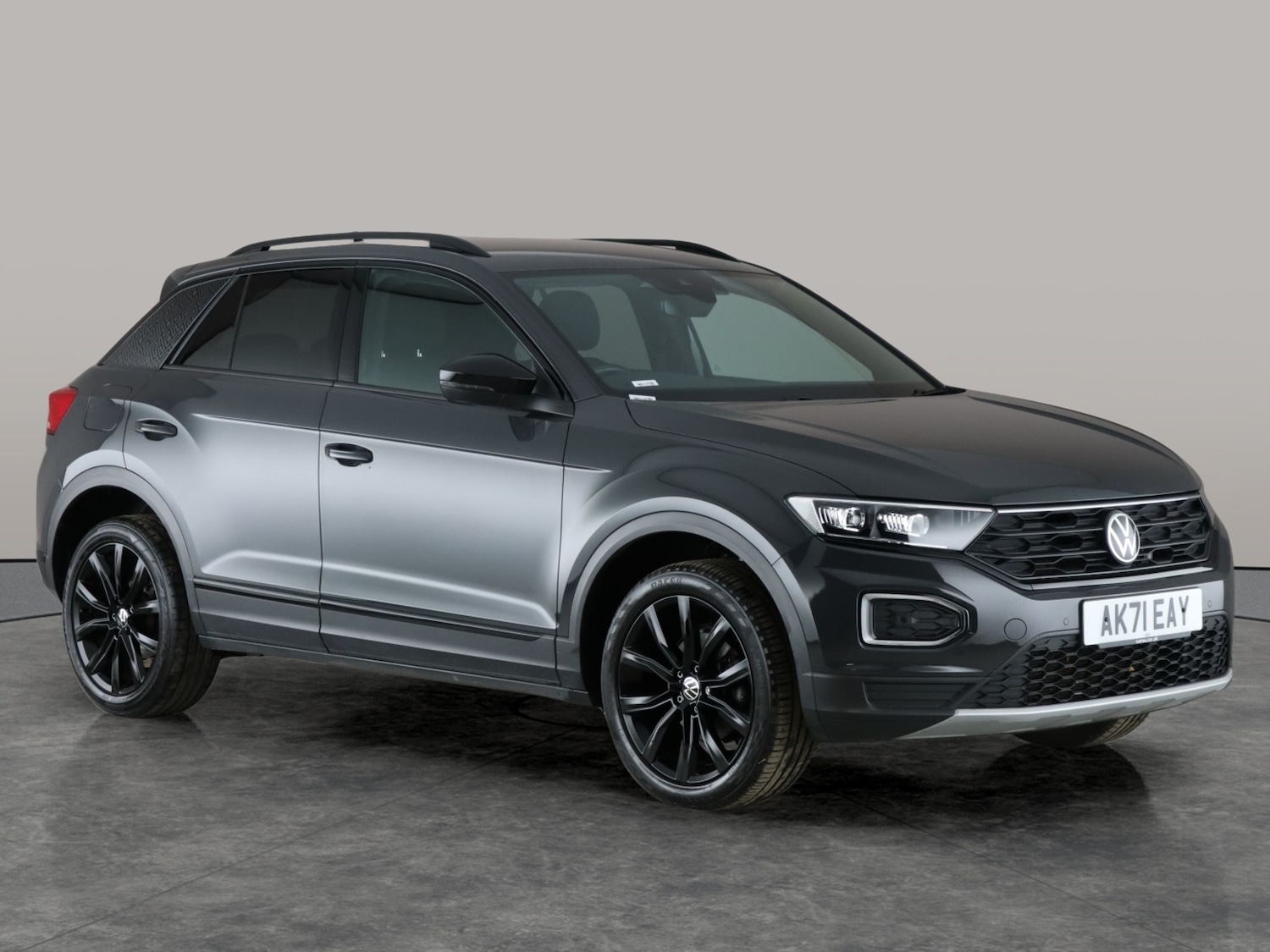 Used Volkswagen T-Roc 2021 for sale - 76668474: Photo 7