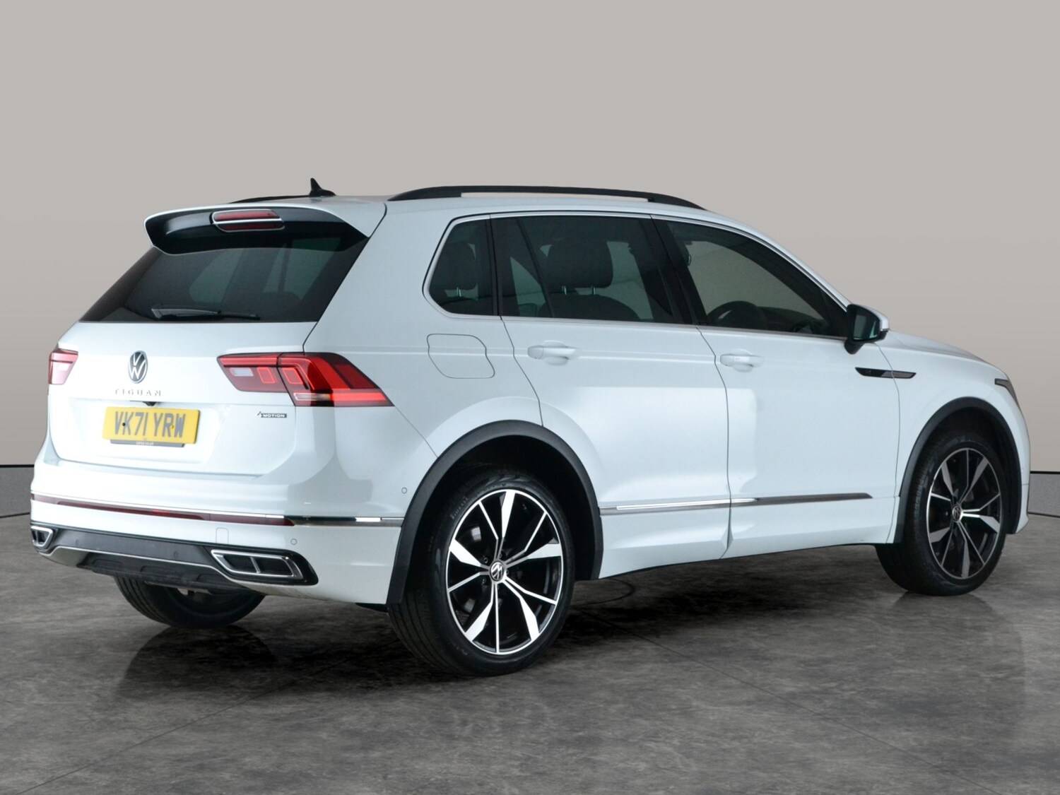 Used Volkswagen Tiguan 2022 for sale - 77894229: Photo 11