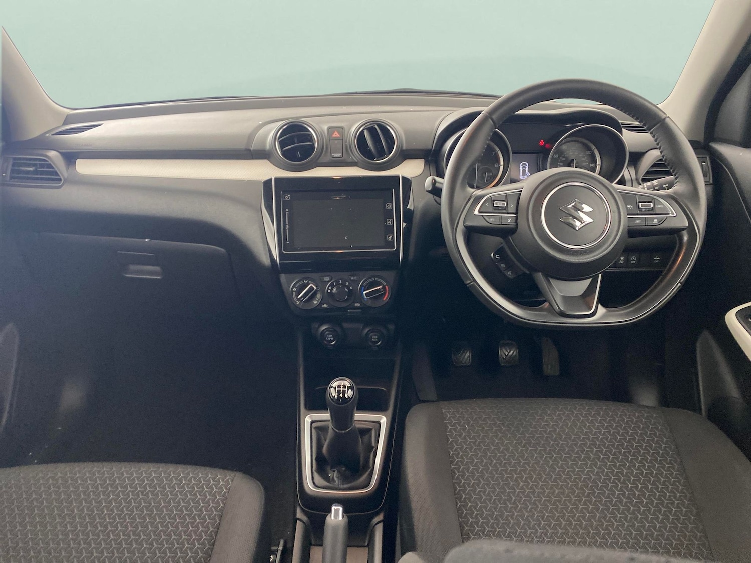 Used Suzuki Swift 2022 for sale - 78042518: Photo 4