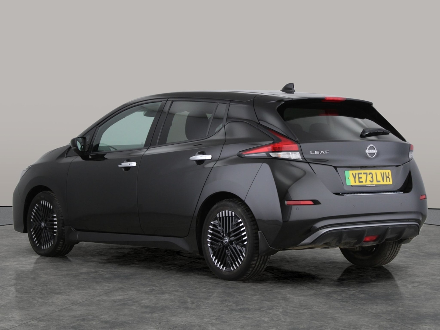 Used Nissan Leaf 2023 for sale - 77128007: Photo 12