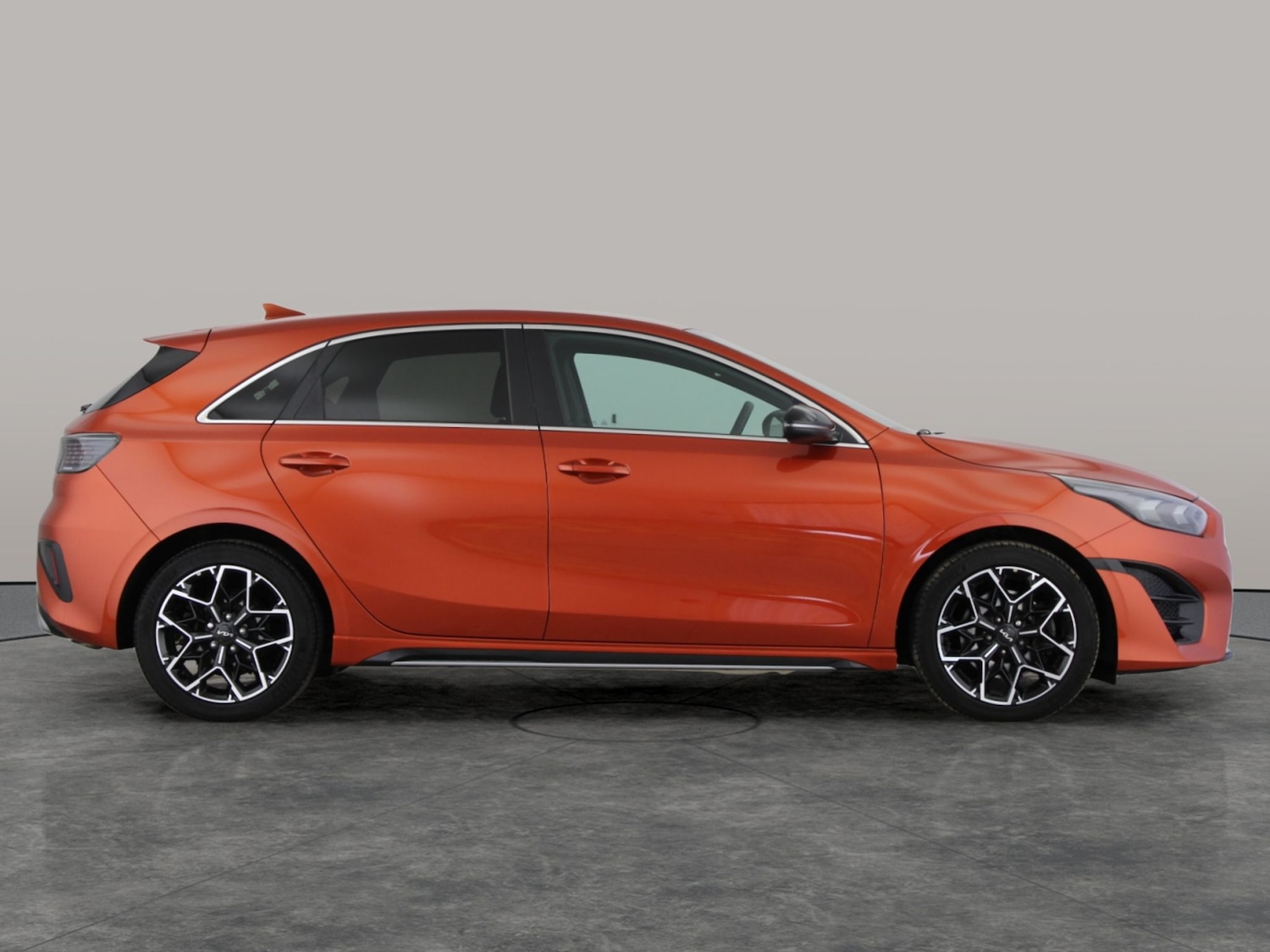 Used Kia Ceed 2023 for sale - 78009854: Photo 9