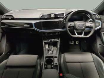 Used Audi Q3 2023 for sale - 74896658: Photo