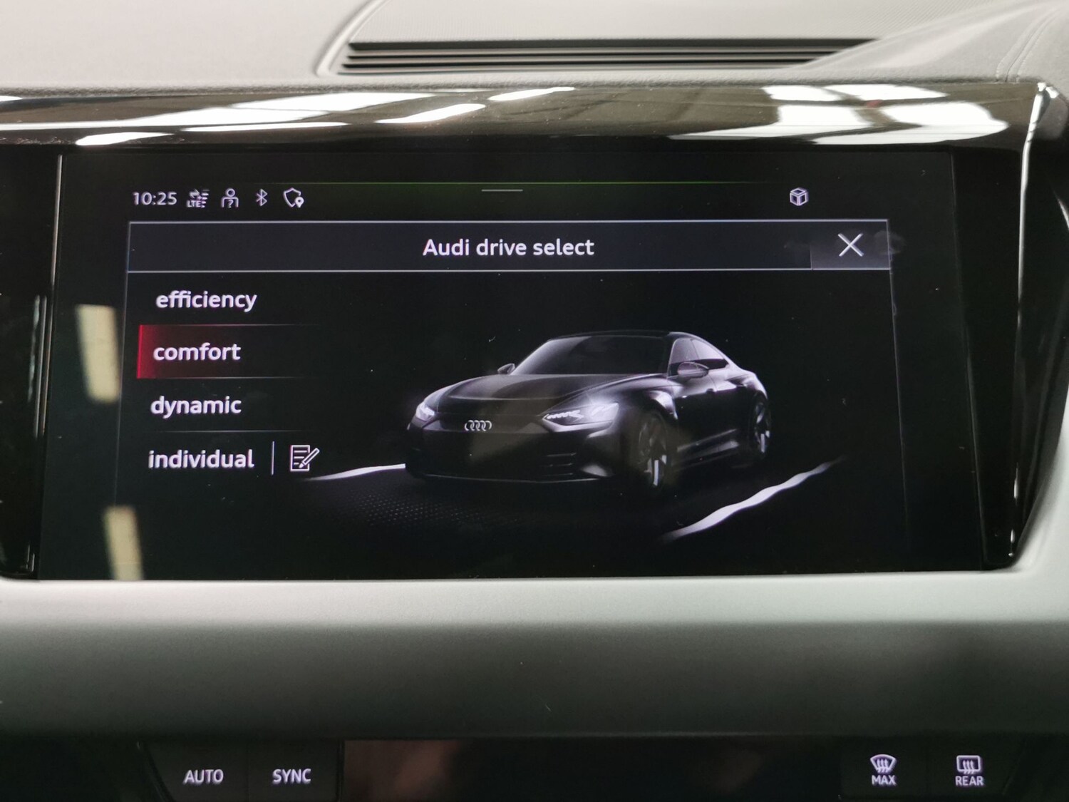 Used Audi e-tron GT 2022 for sale - 77502399: Photo 17