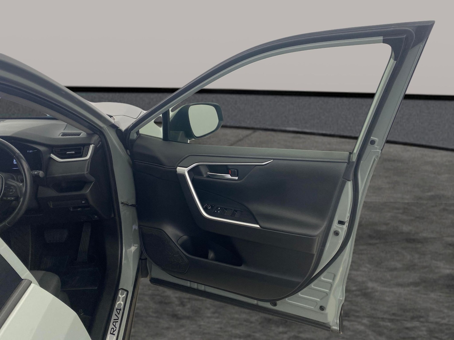 Used Toyota RAV4 2022 for sale - 78079248: Photo 25