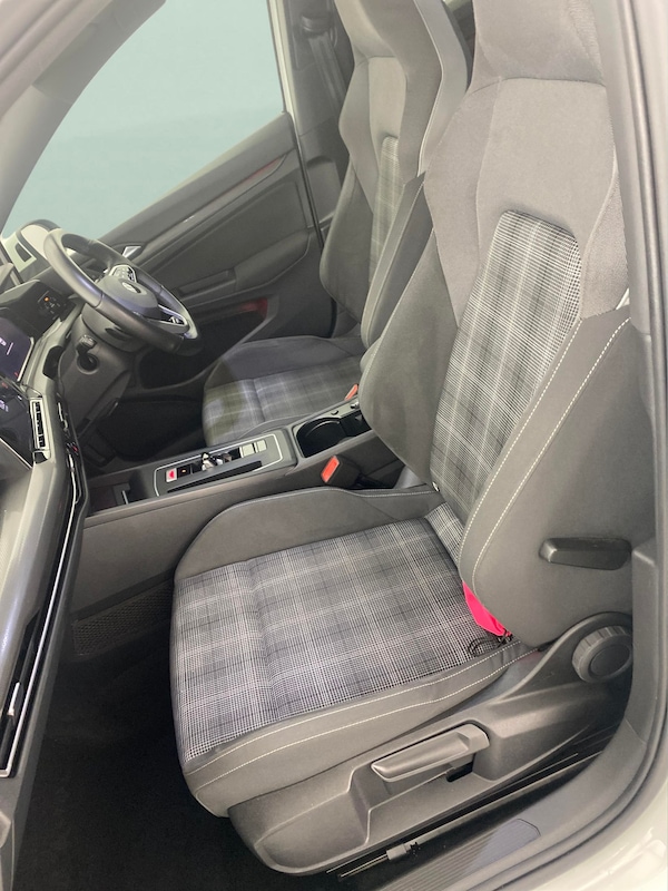 Used Volkswagen Golf 2021 for sale - 76240933: Photo 5