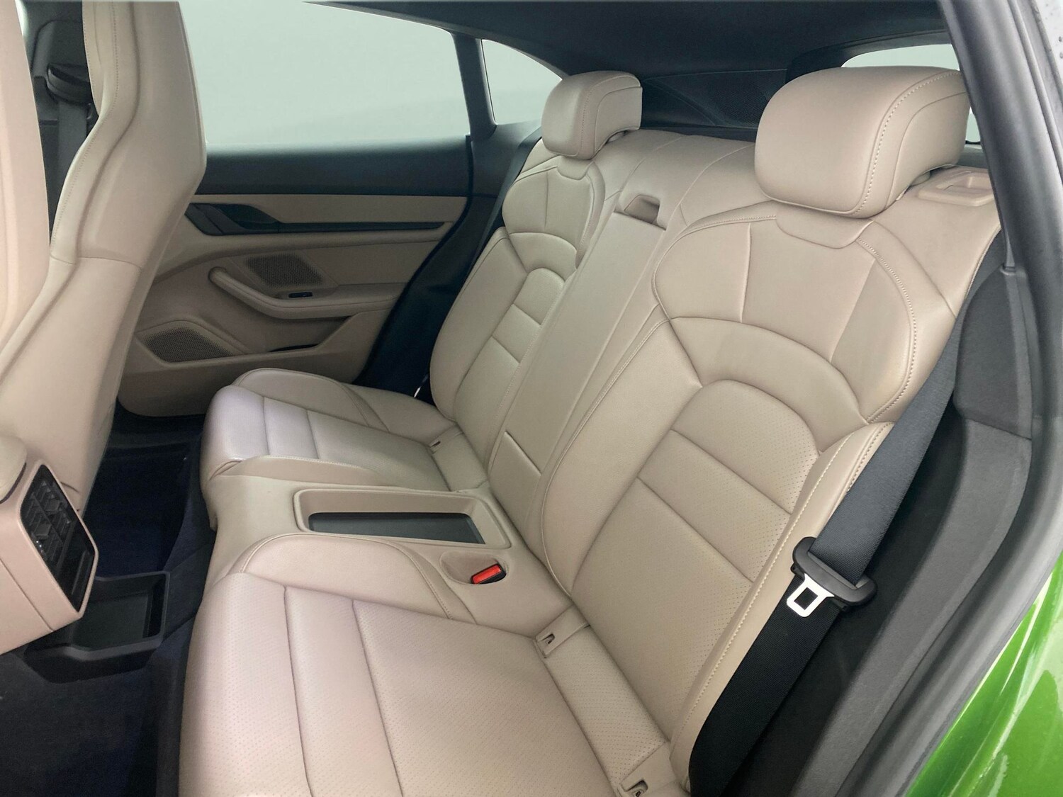 Used Porsche Taycan 2022 for sale - 77614956: Photo 25