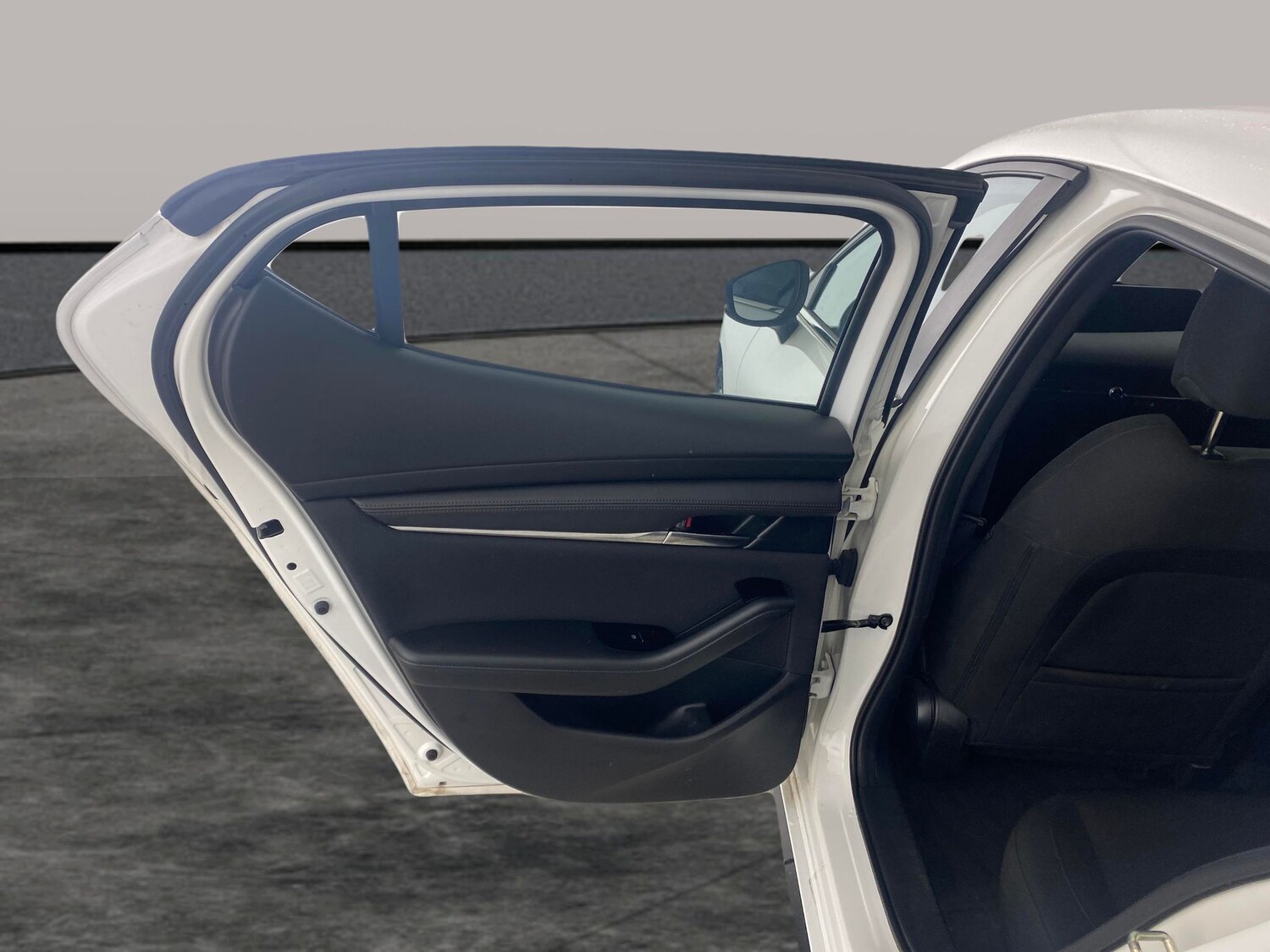 Used Mazda Mazda3 for sale - 77591139: Photo 24