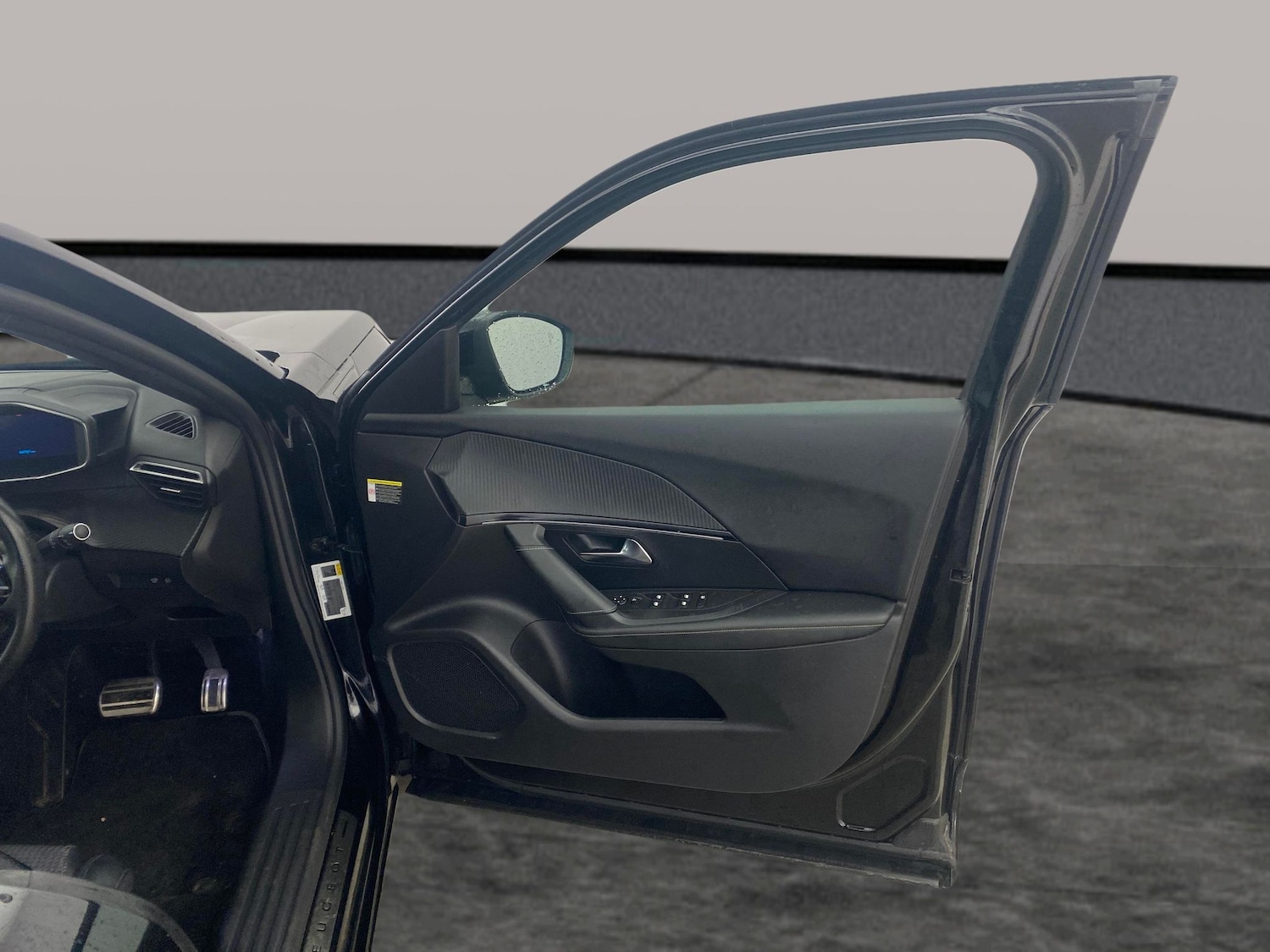 Used Peugeot 2008 2021 for sale - 77639879: Photo 28