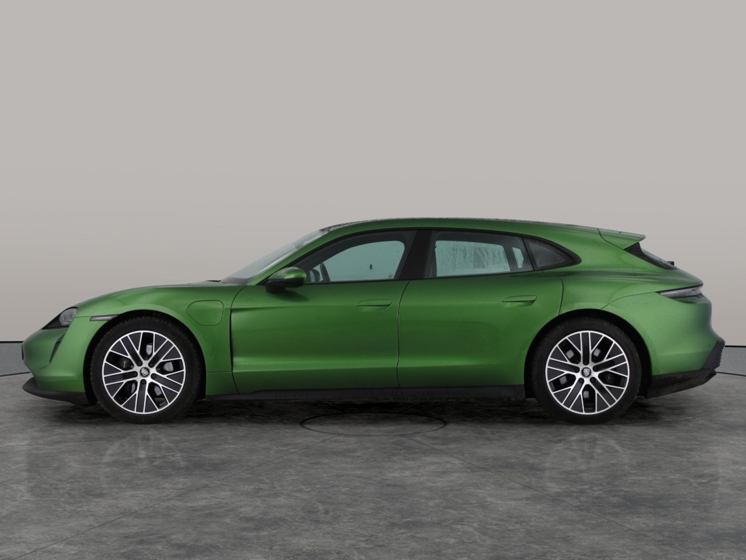 Used Porsche Taycan 2022 for sale - 77208088: Photo 14