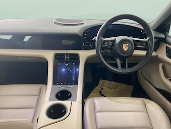 Used Porsche Taycan 2022 for sale - 77208088: Photo