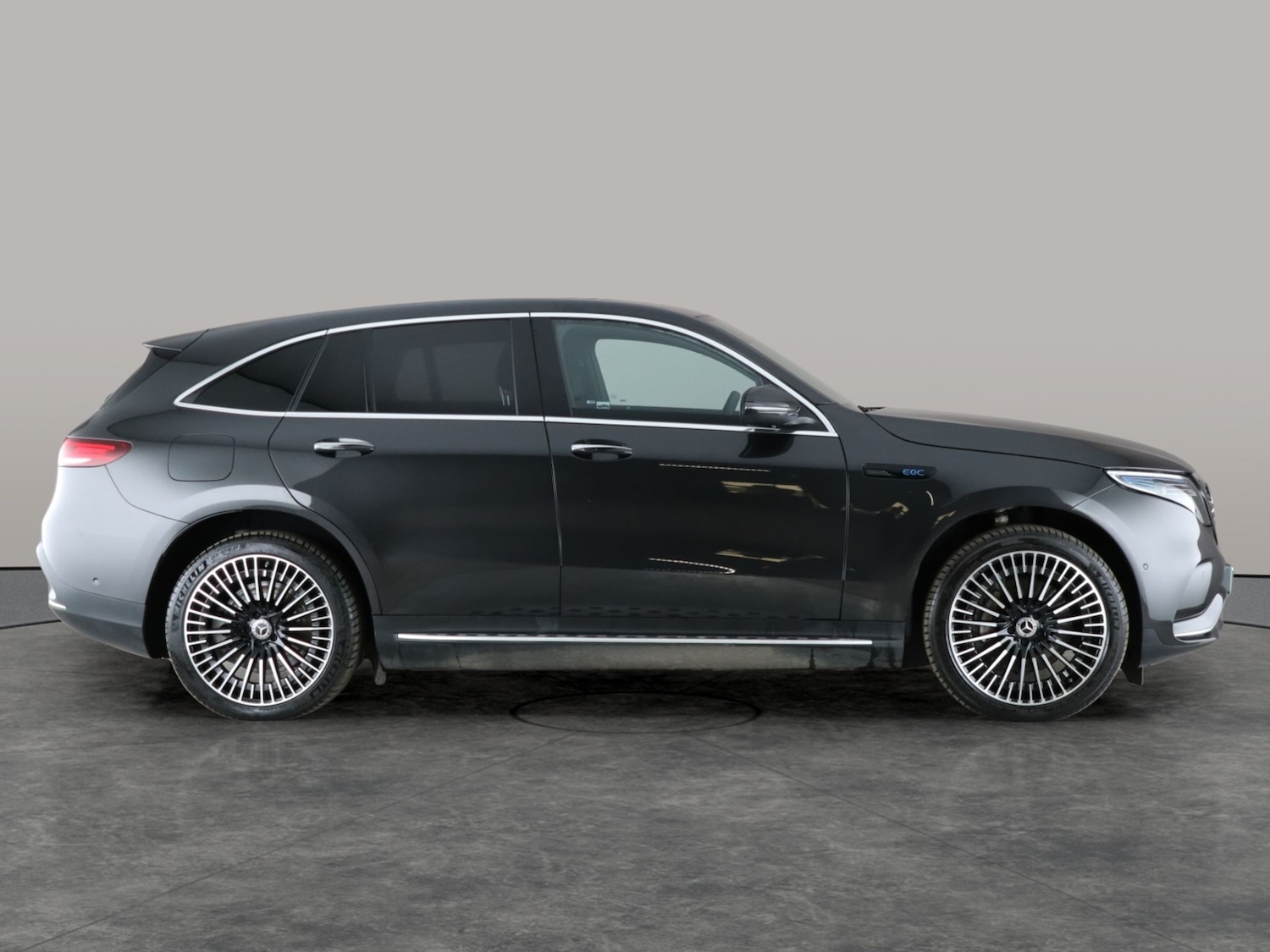 Used Mercedes-Benz EQC 2022 for sale - 76672679: Photo 10