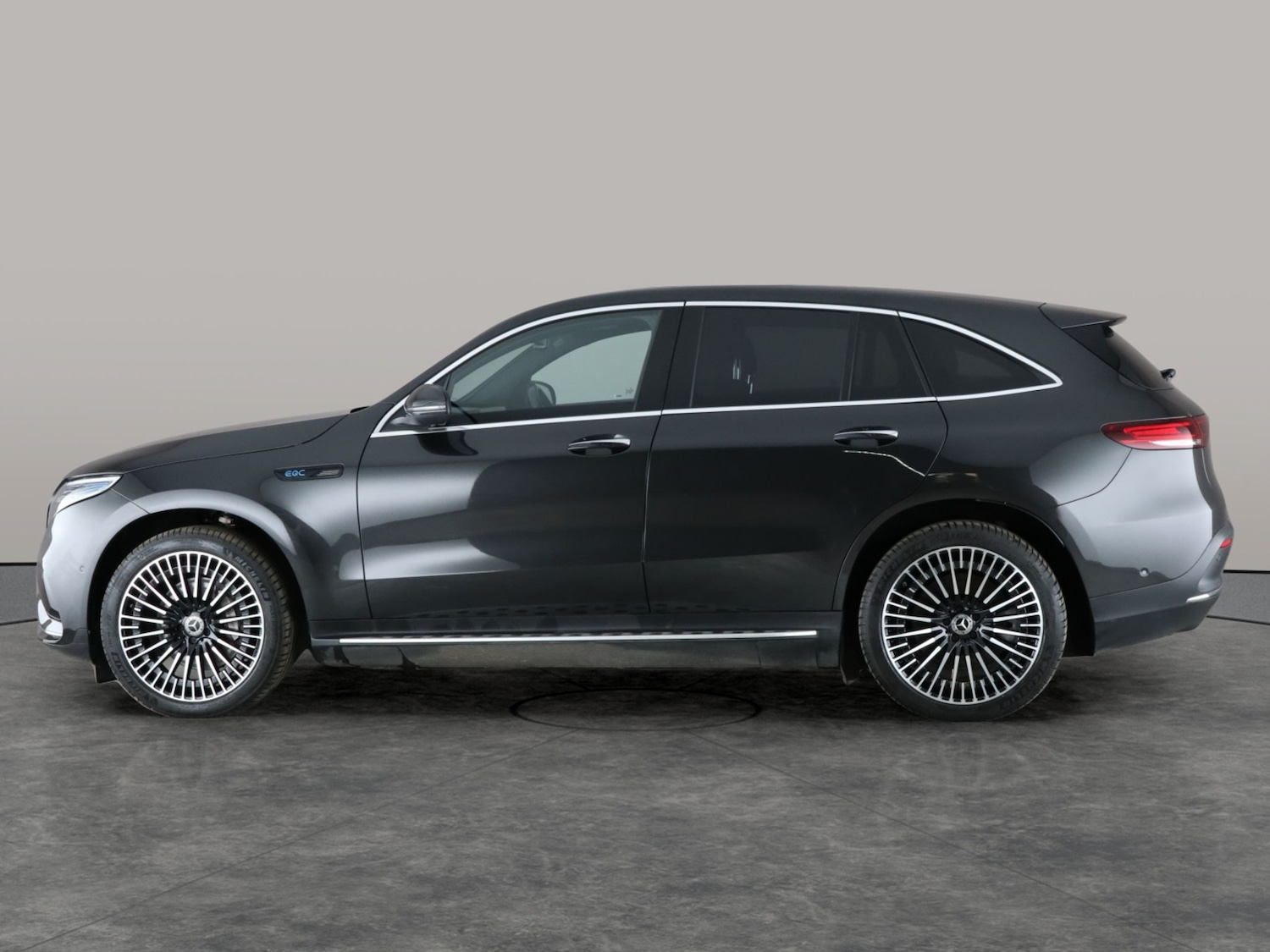 Used Mercedes-Benz EQC 2022 for sale - 76672679: Photo 14