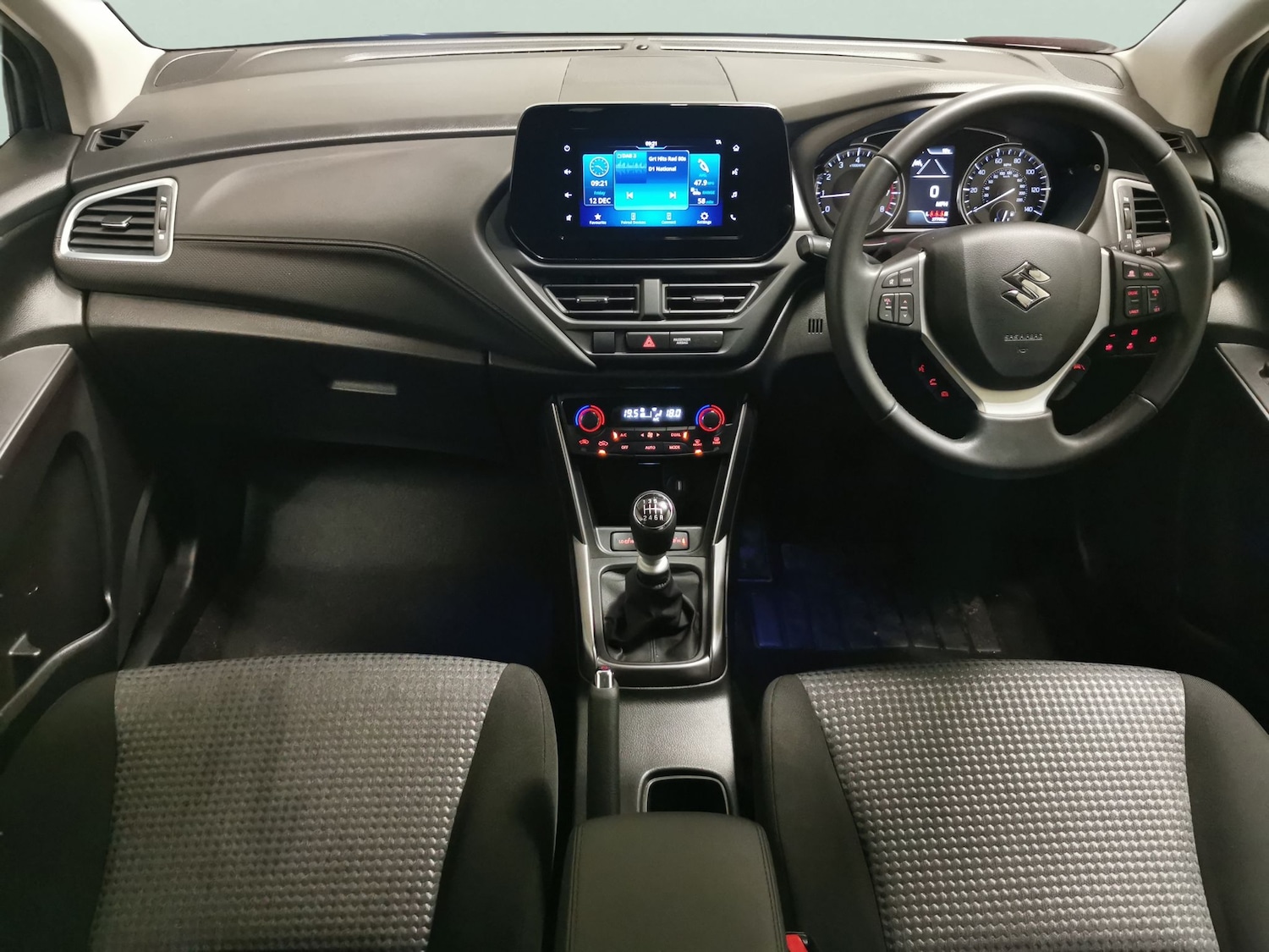 Used Suzuki SX4 S-Cross 2023 for sale - 77034037: Photo 6