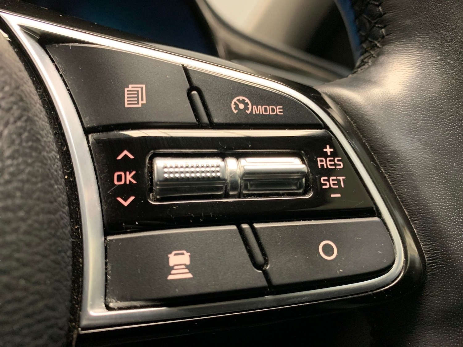 Used Kia XCeed 2022 for sale - 76736239: Photo 24