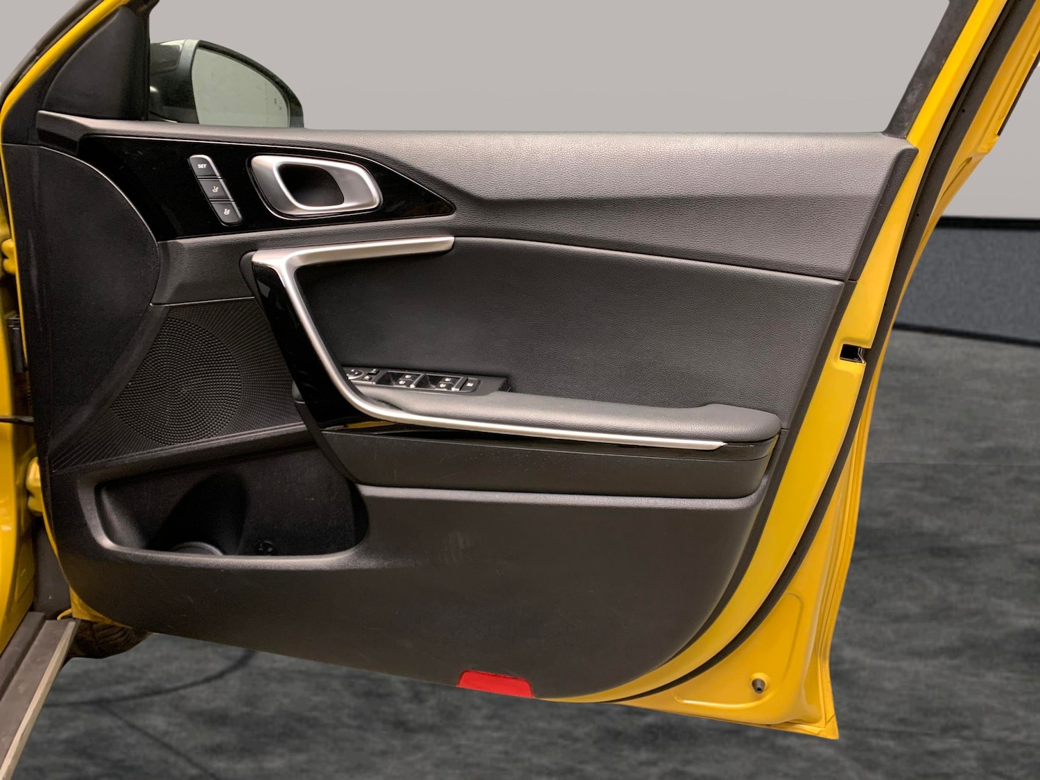 Used Kia XCeed 2022 for sale - 76736239: Photo 33