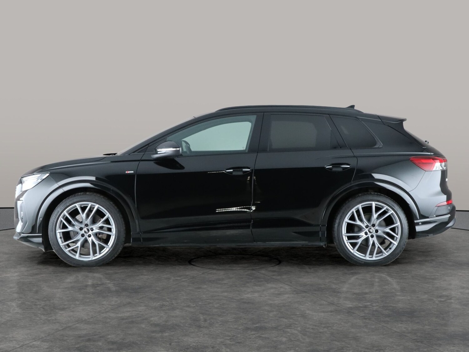 Used Audi Q4 e-tron 2022 for sale - 76946611: Photo 14