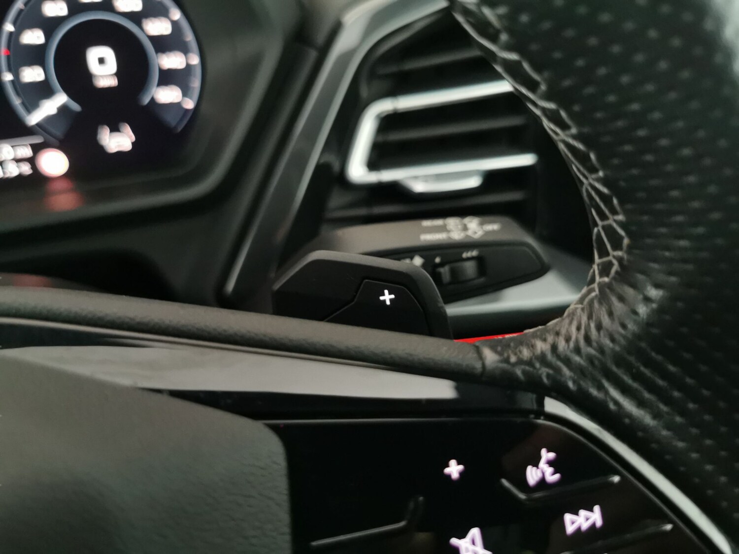 Used Audi Q4 e-tron 2022 for sale - 76946611: Photo 22