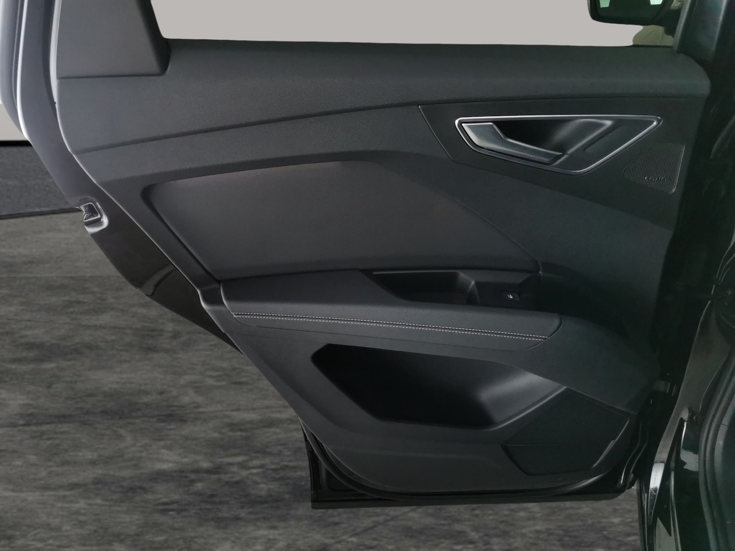 Used Audi Q4 e-tron 2022 for sale - 76946611: Photo 32