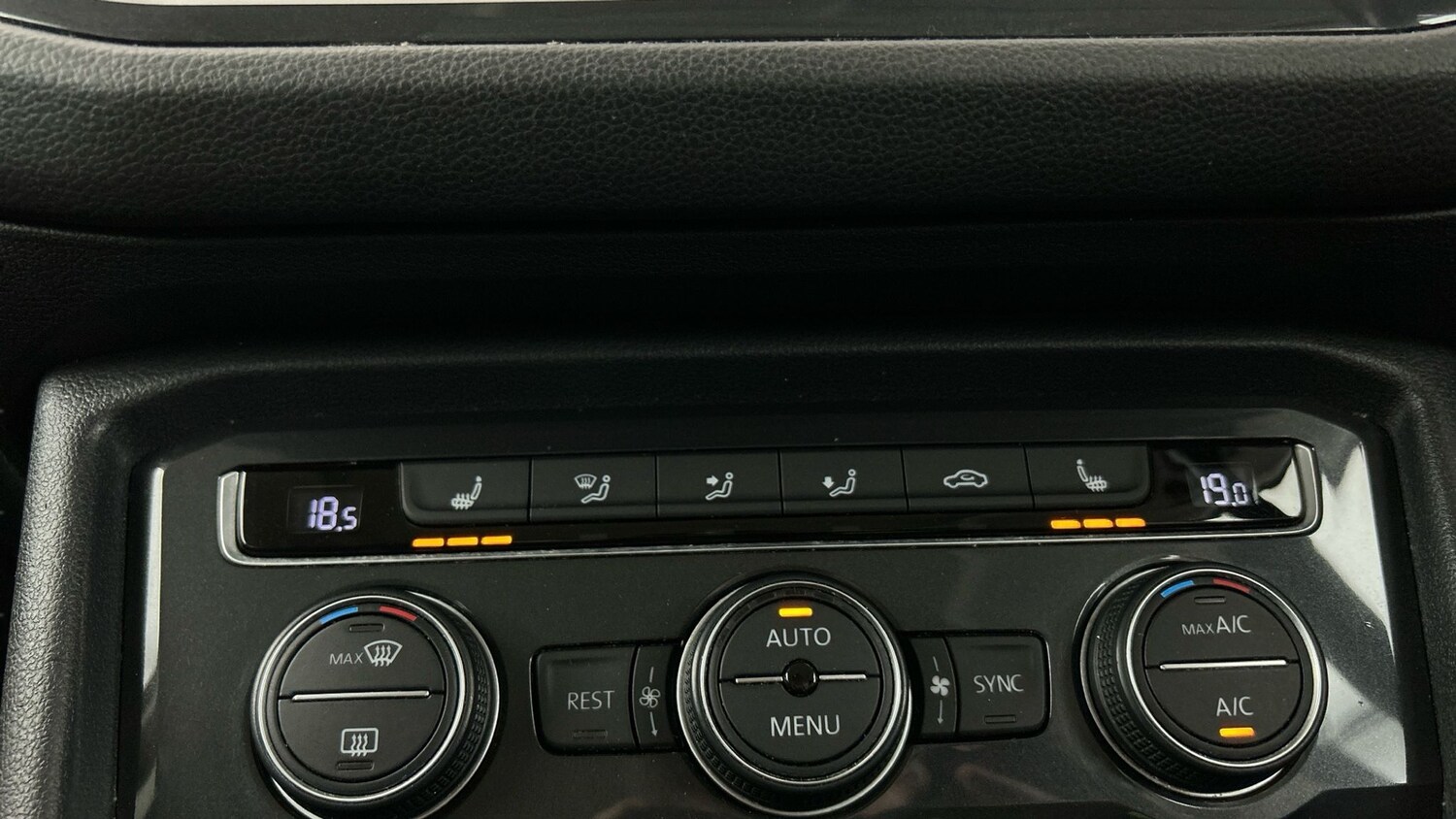 Used Volkswagen Tiguan Allspace 2020 for sale - 76534178: Photo 26