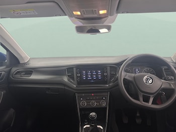 Used Volkswagen T-Roc 2021 for sale - 78218452: Photo