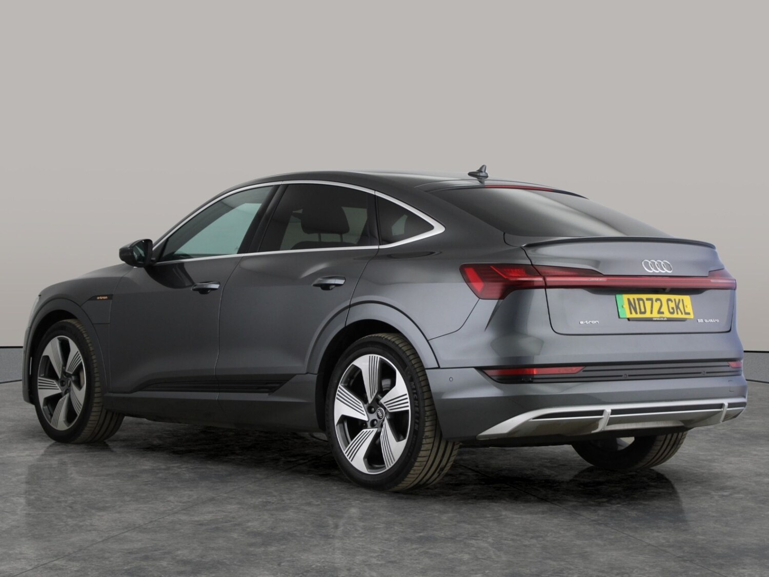 Used Audi e-tron 2022 for sale - 77786615: Photo 12