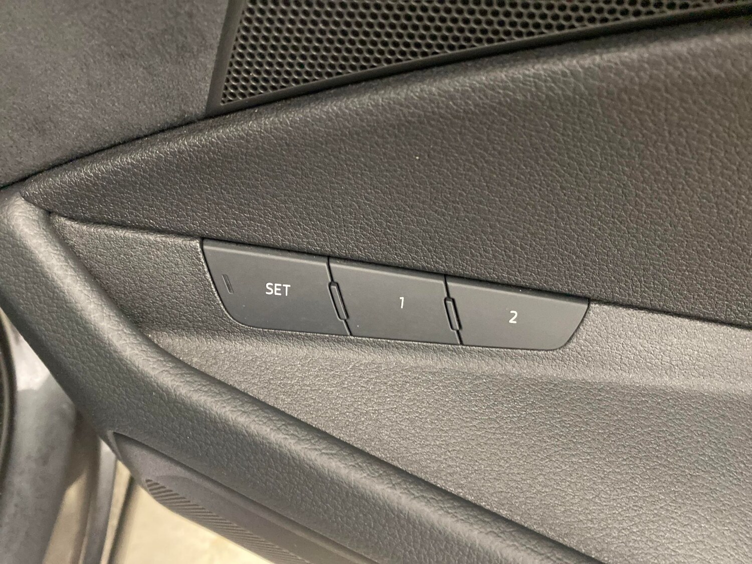 Used Audi e-tron 2022 for sale - 77786615: Photo 14