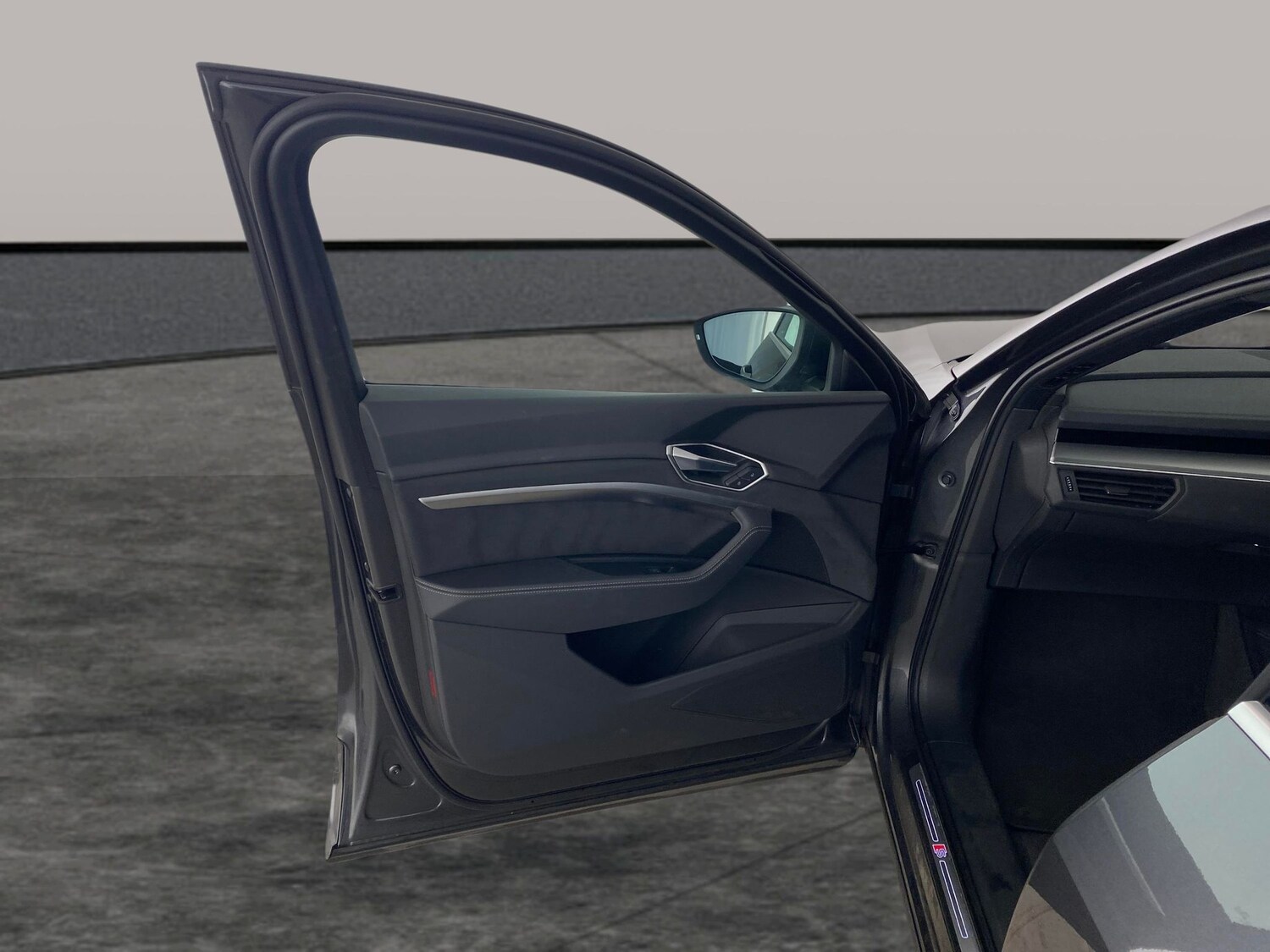 Used Audi e-tron 2022 for sale - 77786615: Photo 24