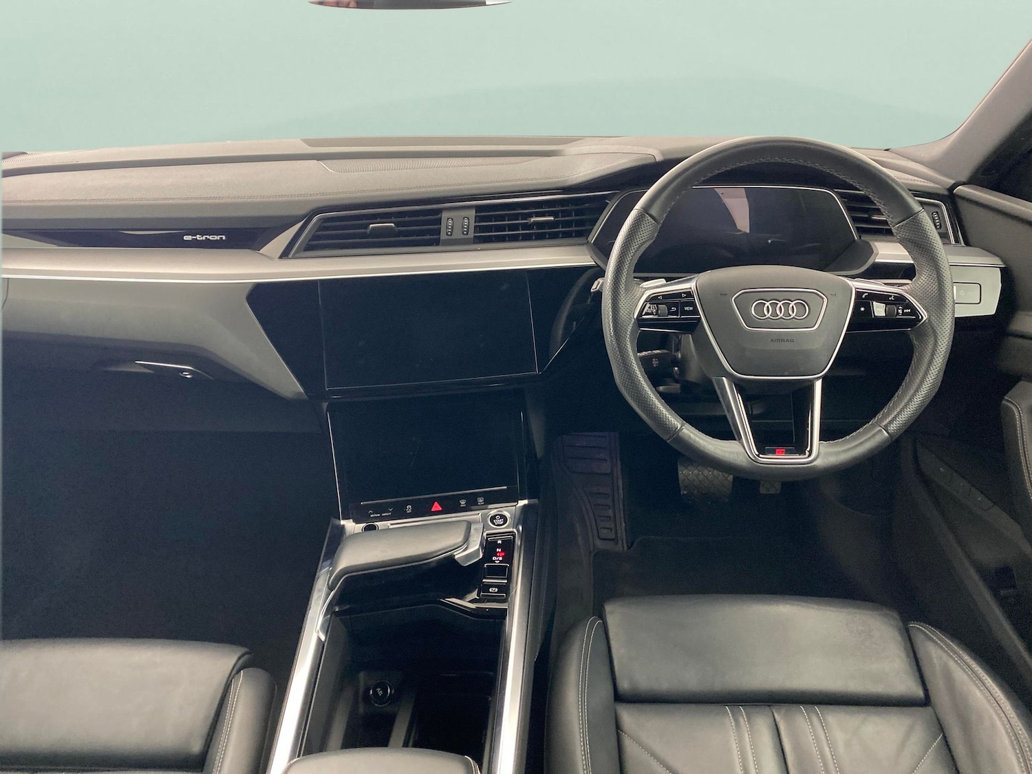 Used Audi e-tron 2022 for sale - 77786615: Photo 4