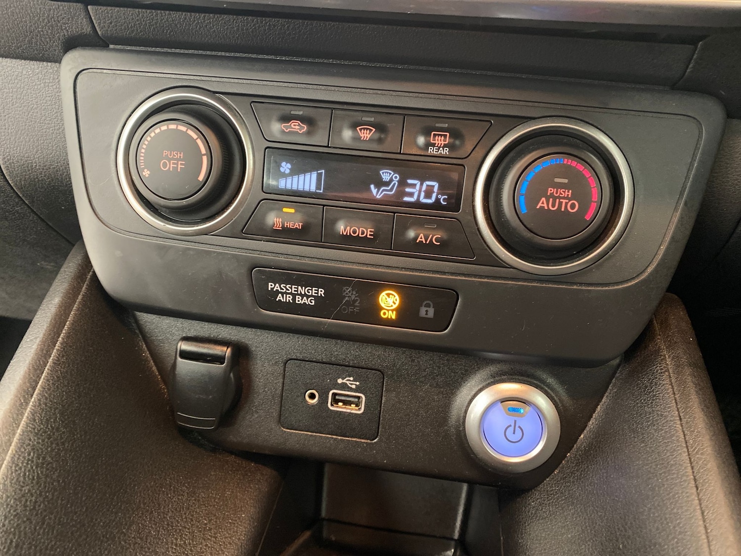 Used Nissan Leaf 2022 for sale - 77532510: Photo 15