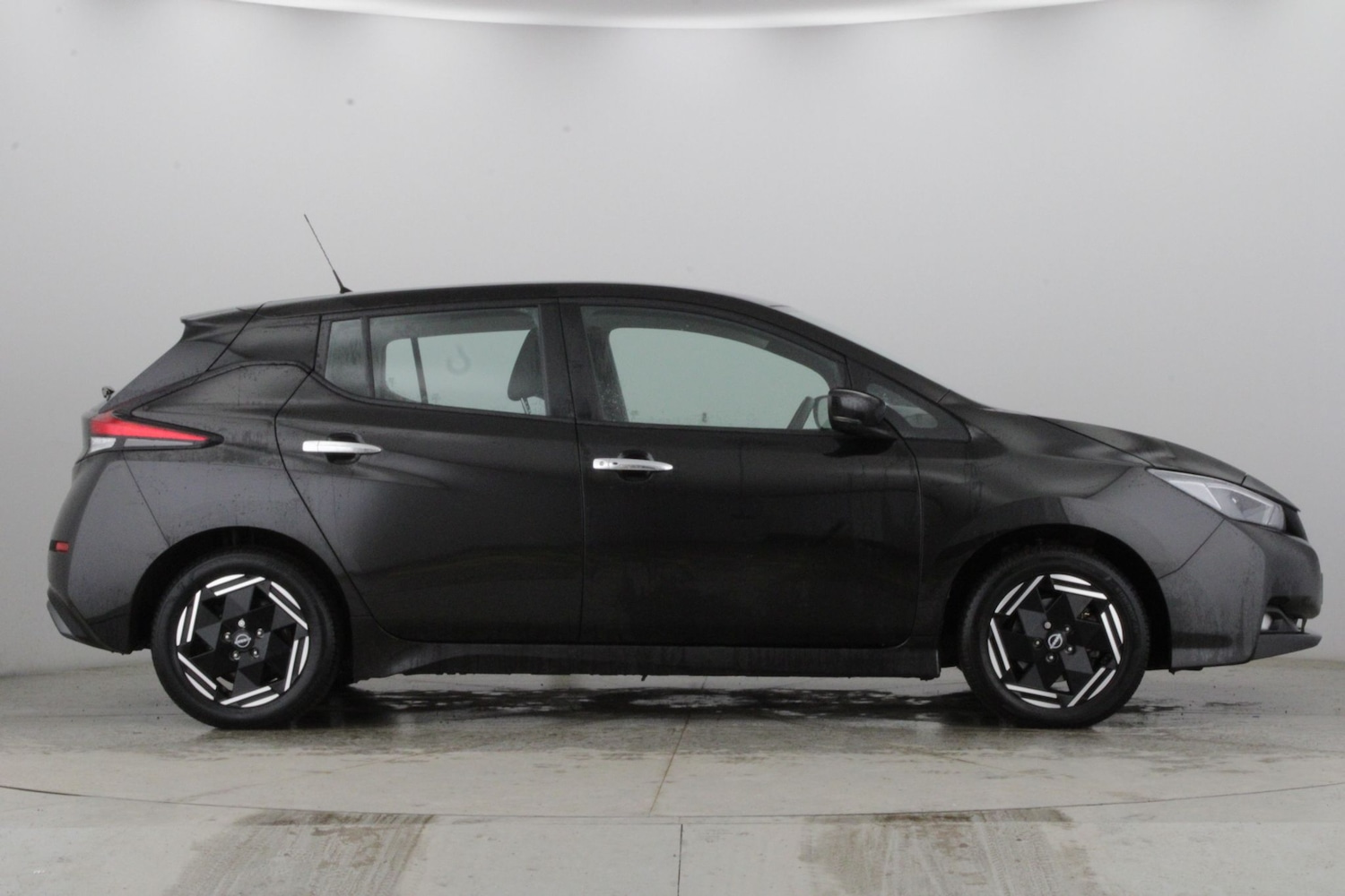 Used Nissan Leaf 2022 for sale - 77532510: Photo 9